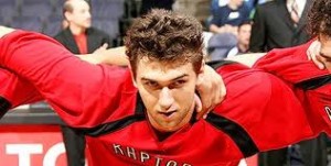 NBA, Bargnani si fa male e Toronto perde