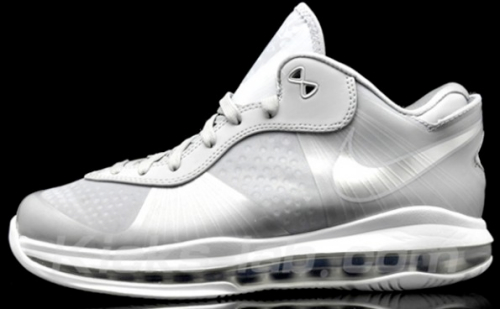 Nike LeBron 8 V2