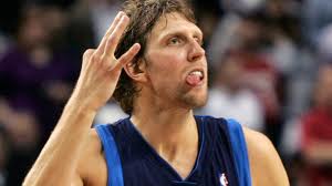 Playoff NBA, Dirk Nowitzki non basta