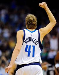 Playoff NBA, Dirk Nowitzki re della finale