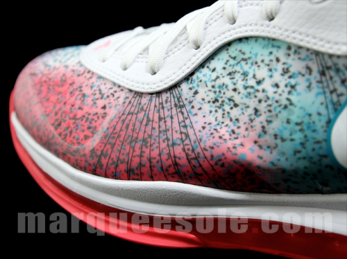 Nike LeBron 8 V2 Low, nuova colorazione Miami Mights