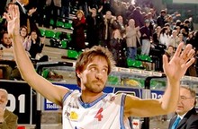 Gianmarco Pozzecco torna sul parquet?