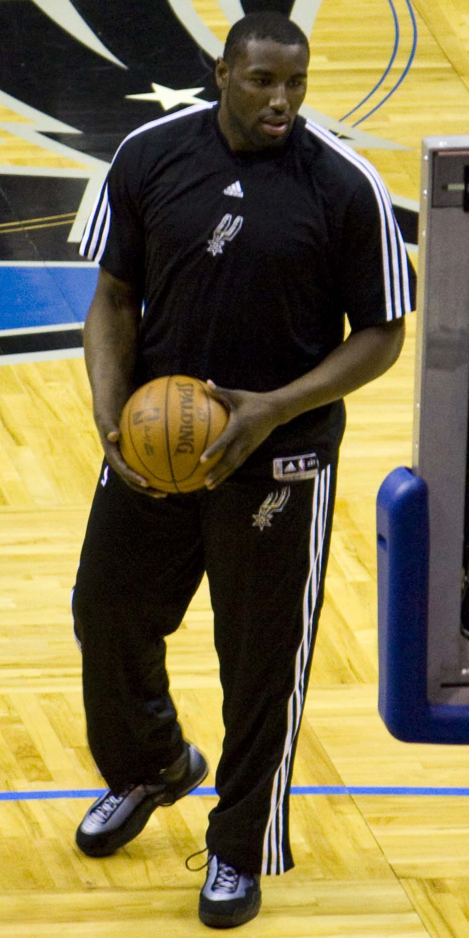 Nba, DeJuan Blair va in Russia