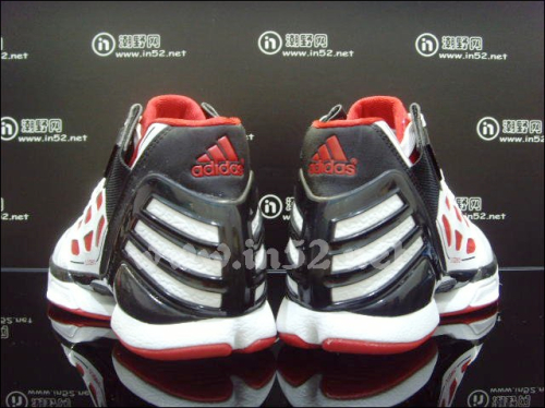 Adidas adiZero Rose 2 in vendita dal 6 ottobre