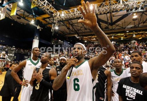 Lockout Nba, LeBron James: "Chiedo scusa ai tifosi"