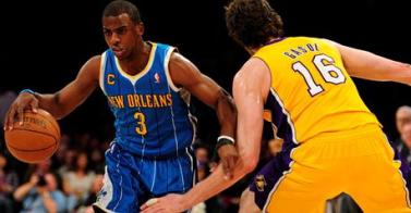 NBA, impazza il mercato: i Lakers su Chris Paul e Dwight Howard