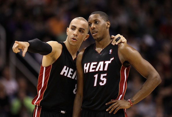 Miami-Charlotte 129-90, Chalmers firma la storica cinquina Heat