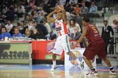 Coppa Italia Final Eight, Scavolini Siviglia Pesaro-Umana Venezia 90-70