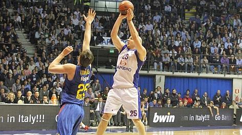 Eurolega, Bennet Cantù-FCB Regal Barcellona 62-63