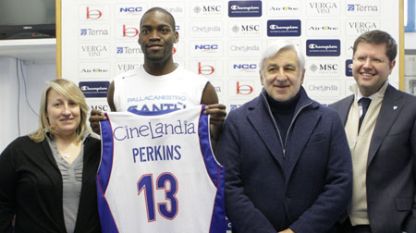 La Bennet Cantù ha presentato Doron Perkins