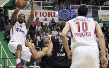 Eurolega 2012 Quarti di finale gara-1 Montepaschi Siena-Olympiacos Pireo 75-82 