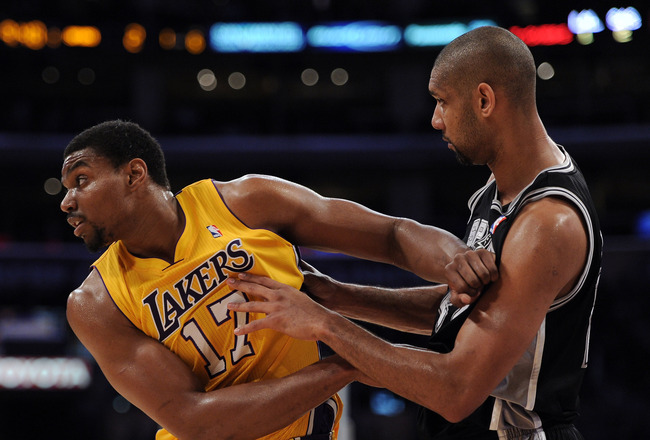 Nba, Parker e gli Spurs umiliano nuovamente i Lakers di Bryant