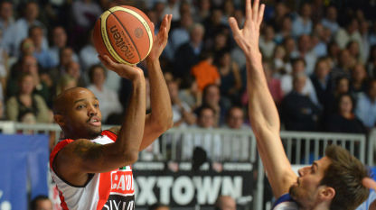 Serie A1 playoff gara5 il tabellino di Bennet Cantù-Scavolini Siviglia Pesaro 69-78 