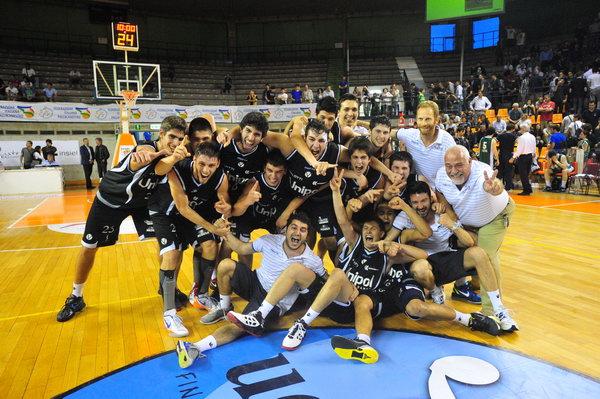 Piccolo scudetto, Bologna batte Siena