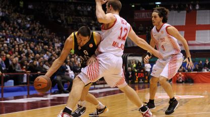 Serie A1 2012 Capitan Rocca carica Milano in vista della finale