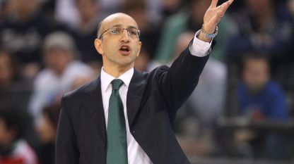 Serie A si apre il mercato allenatori: Vitucci lascia Avellino per la panchina di Varese