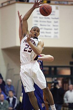 Eric Gordon resta ai New Orleans Hornets