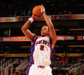 NBA caso Frye, fermato per il cuore il centro dei Suns