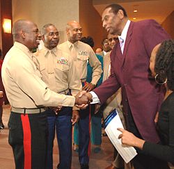 La NBA piange Earl Lloyd