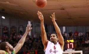 pesaro reggio emilia basket